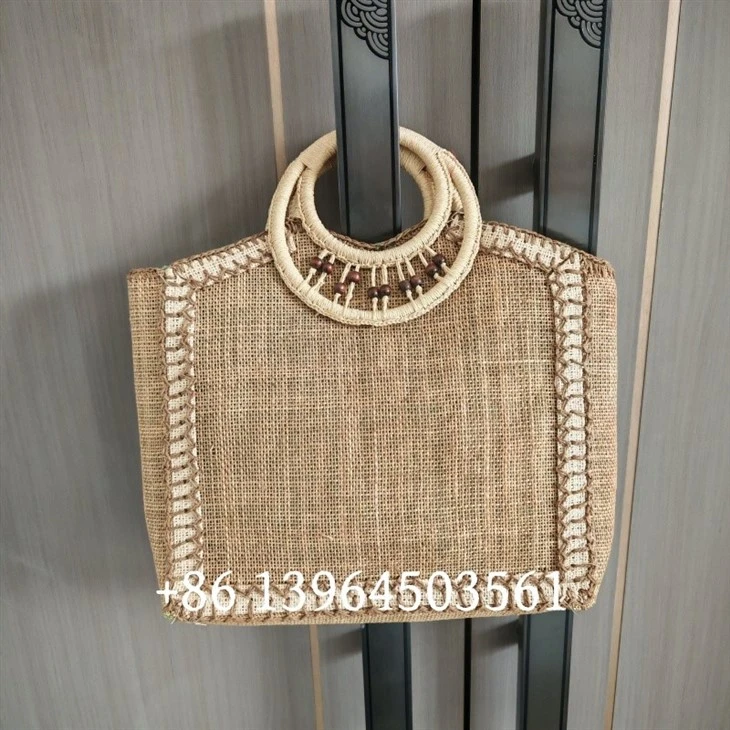 Bamboo gestisce le sacchi da spiaggia da donna