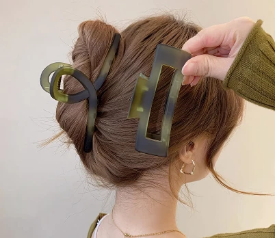 Fermagli per capelli in plastica per donne