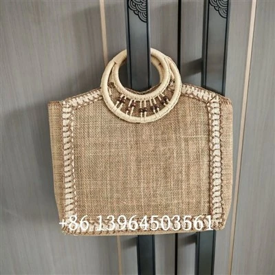 Bamboo gestisce le sacchi da spiaggia da donna