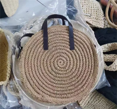 Borsa a tracolla rotonda piccola marrone per ragazza