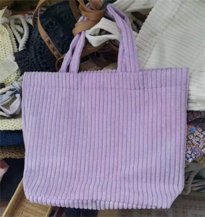 Borsa shopping da donna in velluto a coste viola