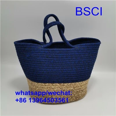 Borsa da spiaggia in rattan intrecciato naturale