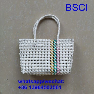 Borse in tessuto di plastica riciclata