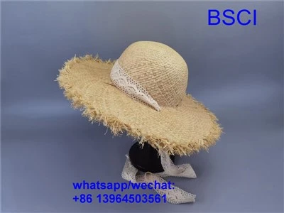 Cappello da spiaggia in carta paglia